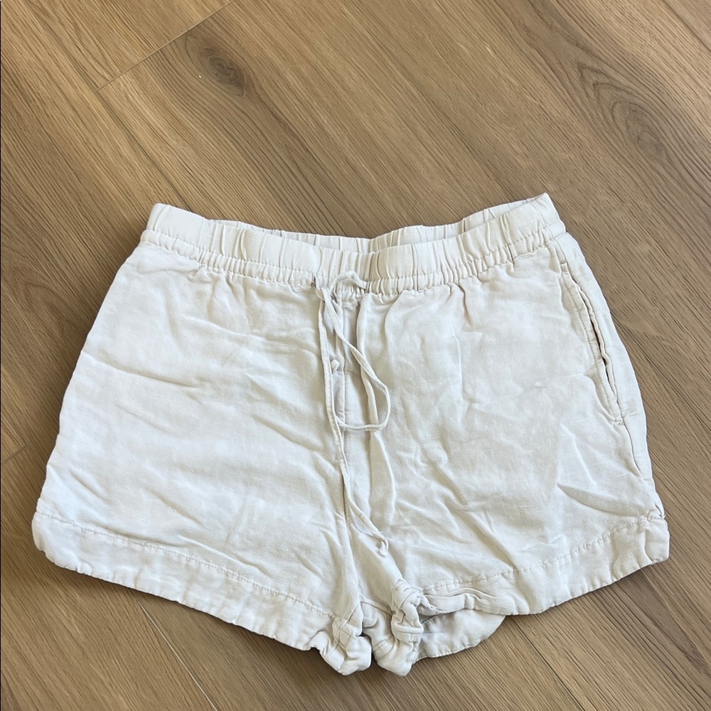 H&M Women's Light Cream Athletic Shorts